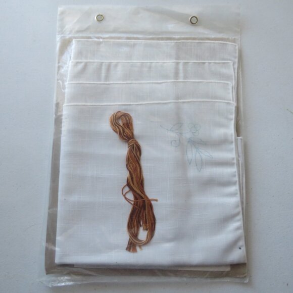 Bucilla Set of 4 Dinner Napkins 16” x 16” Brown Tablecloth for Embroidery kit - Picture 8 of 12